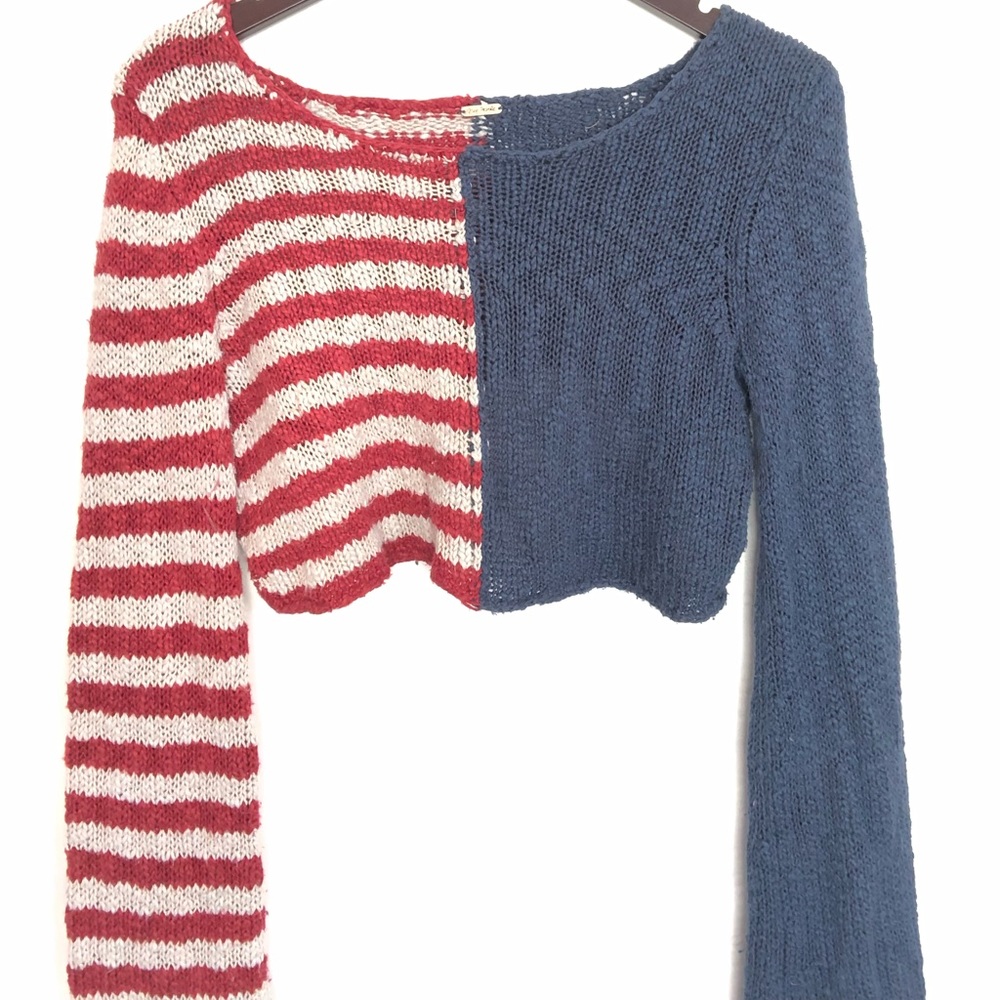 A 4th of July of the shoulder crop top